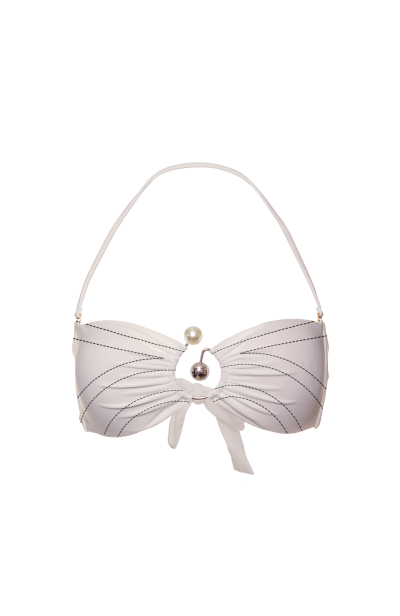 Top with a ring, "Madeira Pearl"